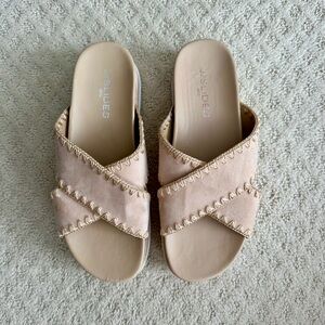 J Slides Boo Sandals Sand Suede Size 8 NWT